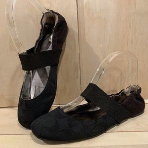 Coach Signature Black Canvas  Ballet Flats Size 7.5B With Logo On Strap